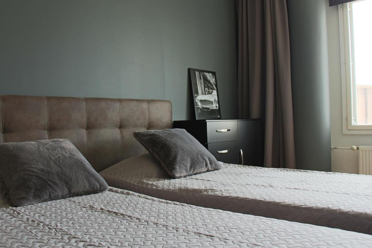 New Modern 4-Room Apartment With Big Balcony And Undeground Parking In Center Of Reval Exterior foto