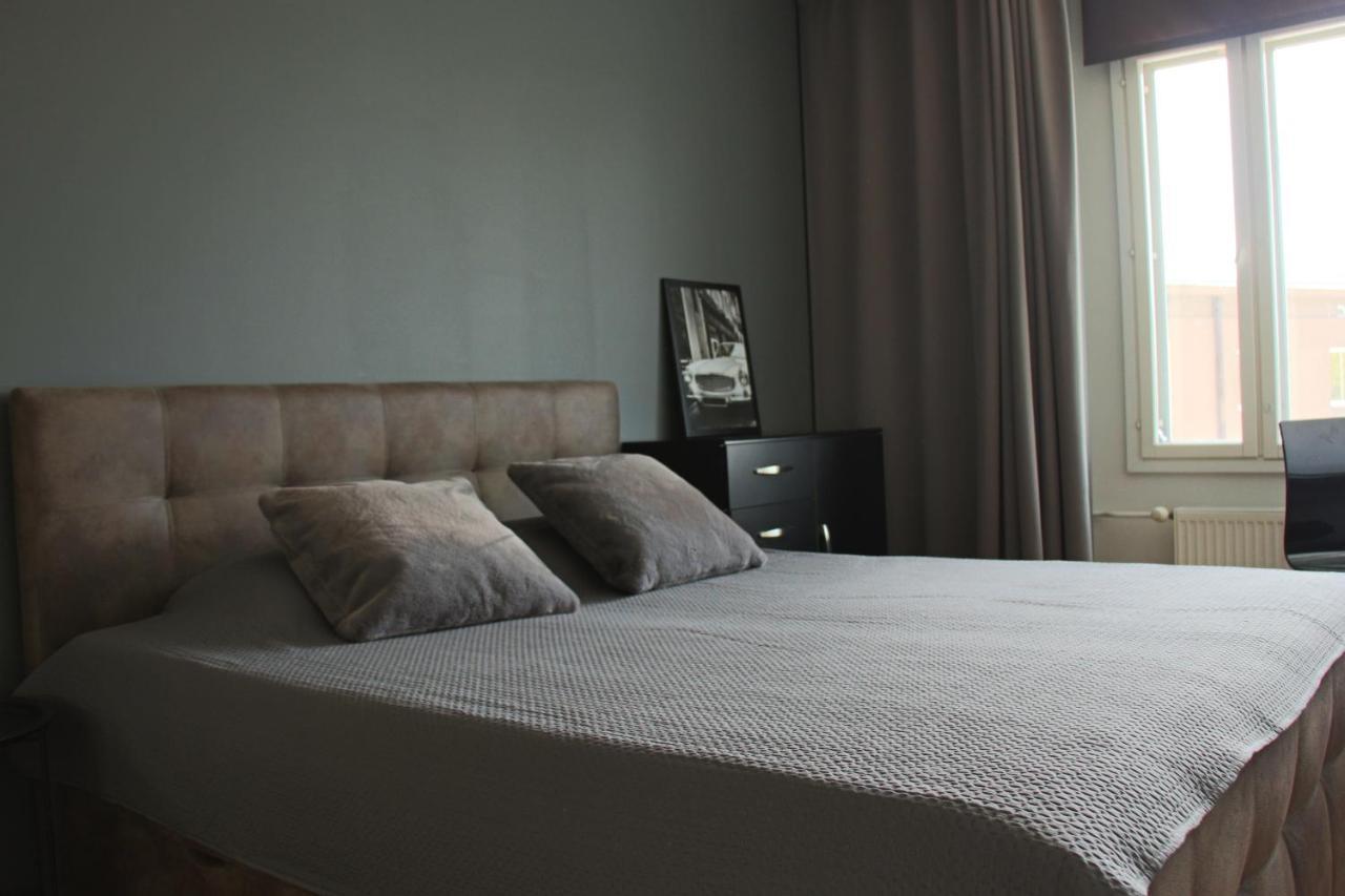 New Modern 4-Room Apartment With Big Balcony And Undeground Parking In Center Of Reval Exterior foto